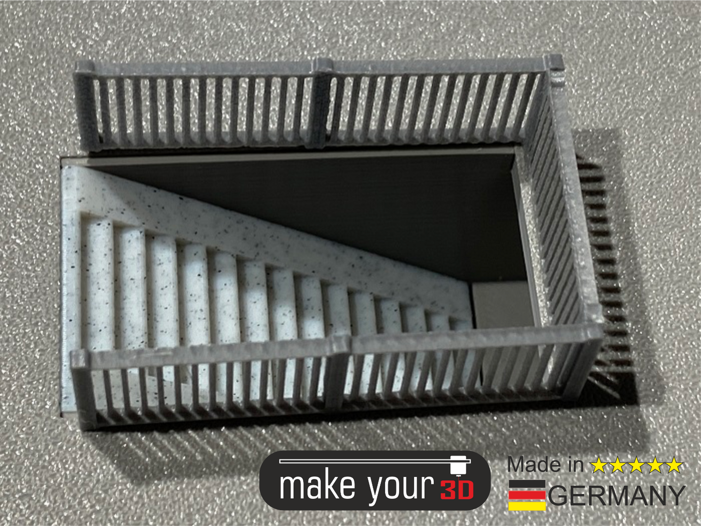 Spur N 1:160 Unterführung Bahnsteigunterführung Treppe mit Kofferrampe