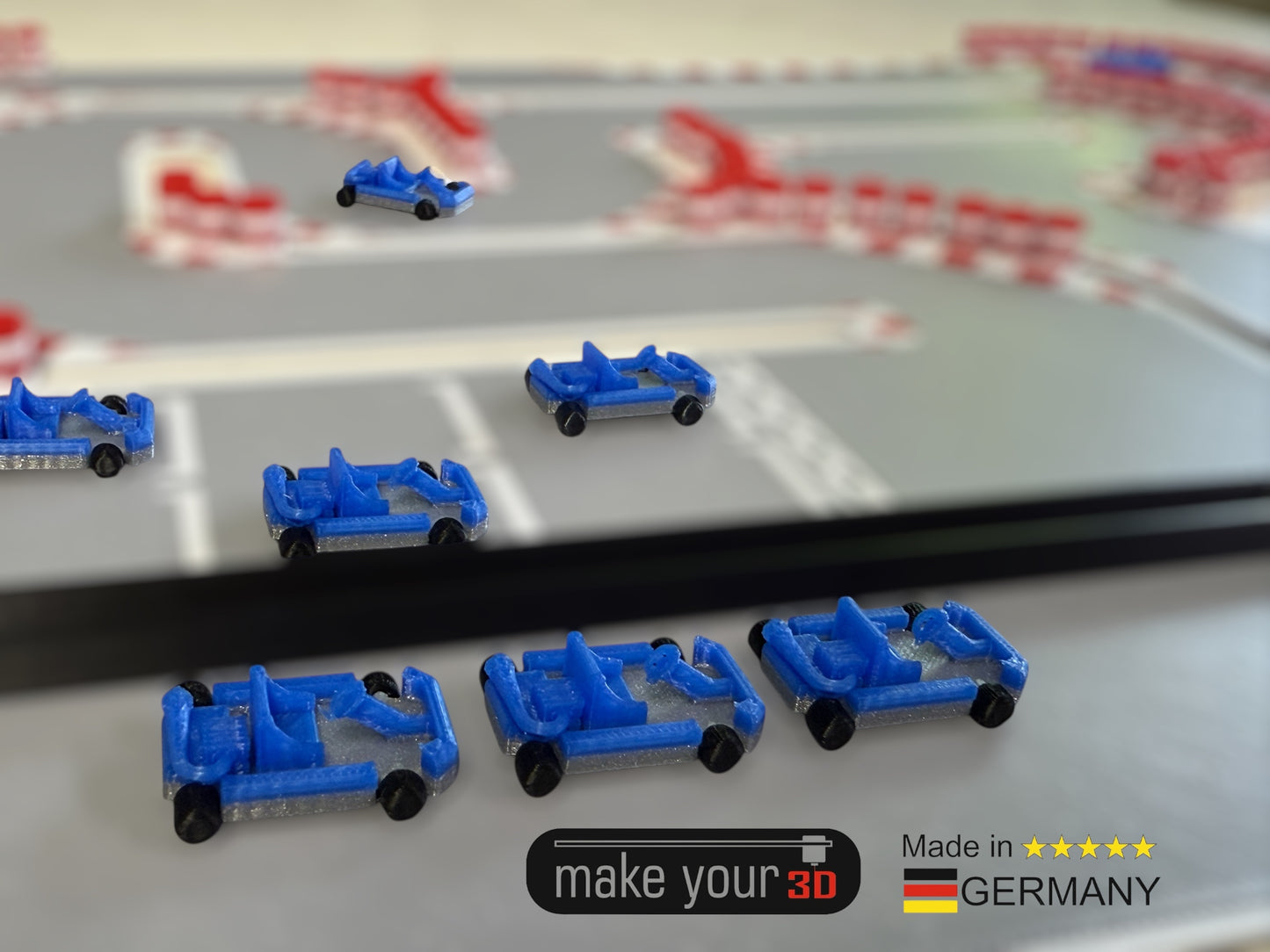 H0 1:87 Kartbahn V2 | Rennstrecke inkl. 10 Stk. Kart , Bande und Reifenstapel